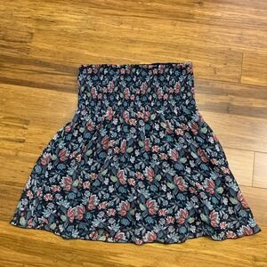 Cabi Floral Smocked Strapless Top Womens‎ Size XS Flowy Lightweight Blouse Navy